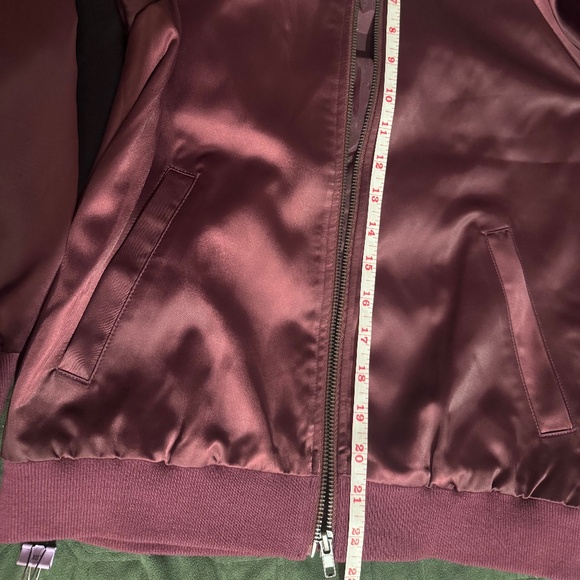 Bomber jacket - Picture 9 of 15